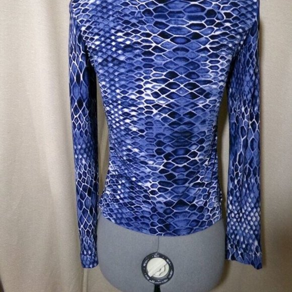 Snakeskin print Jersey T-shirt blouse XS Blue Black design Boat neck Long sleeve - Picture 9 of 9